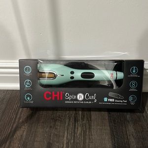 Special edition mint green Chi Spin n Curl.